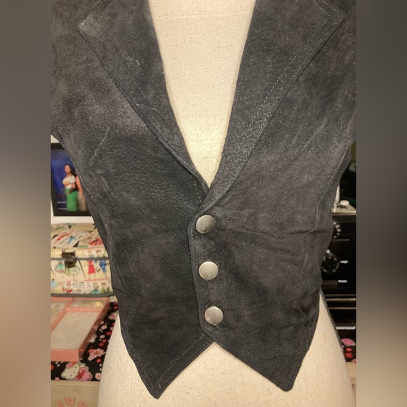 90s vintage Genuine Suede Vest - Picture 3 of 5